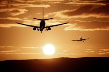 RESTABLECIMIENTO DE CONTROLES EN FRONTERAS INTERIORES AÉREAS Y MARÍTIMAS