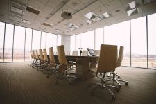 SE REESTRUCTURAN VARIOS DEPARTAMENTOS MINISTERIALES